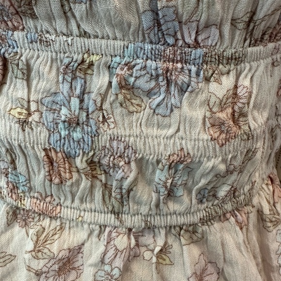 Wild Skye Floral Crop Top Ruffles Boho Style Pink White NWT - Picture 2 of 9